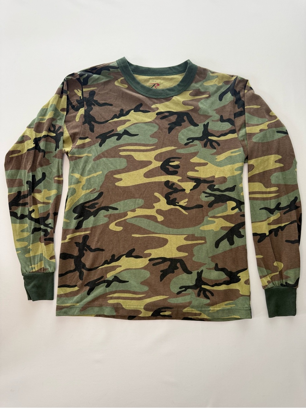 Rothco Camouflage long sleeve shirt size small